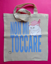 Carica l'immagine nel visualizzatore di Gallery, TOTE BAG NON MI TOCCARE 😾
